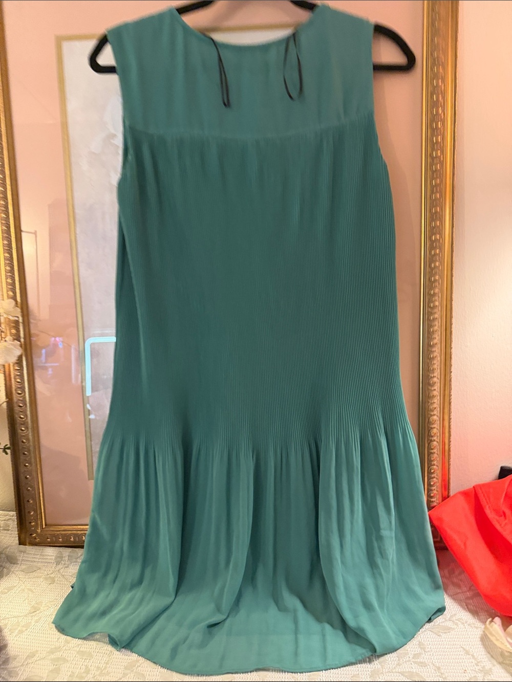 H&M Teal Green Sleeveless V-Neck Pleated Swing Dress - Picture 3 of 3
